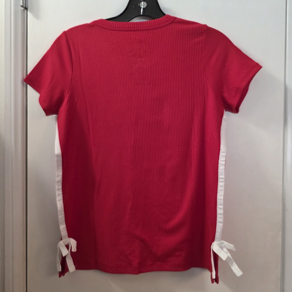 Hello Kitty Red Girls' Graphic Tee - Picture 5 of 6
